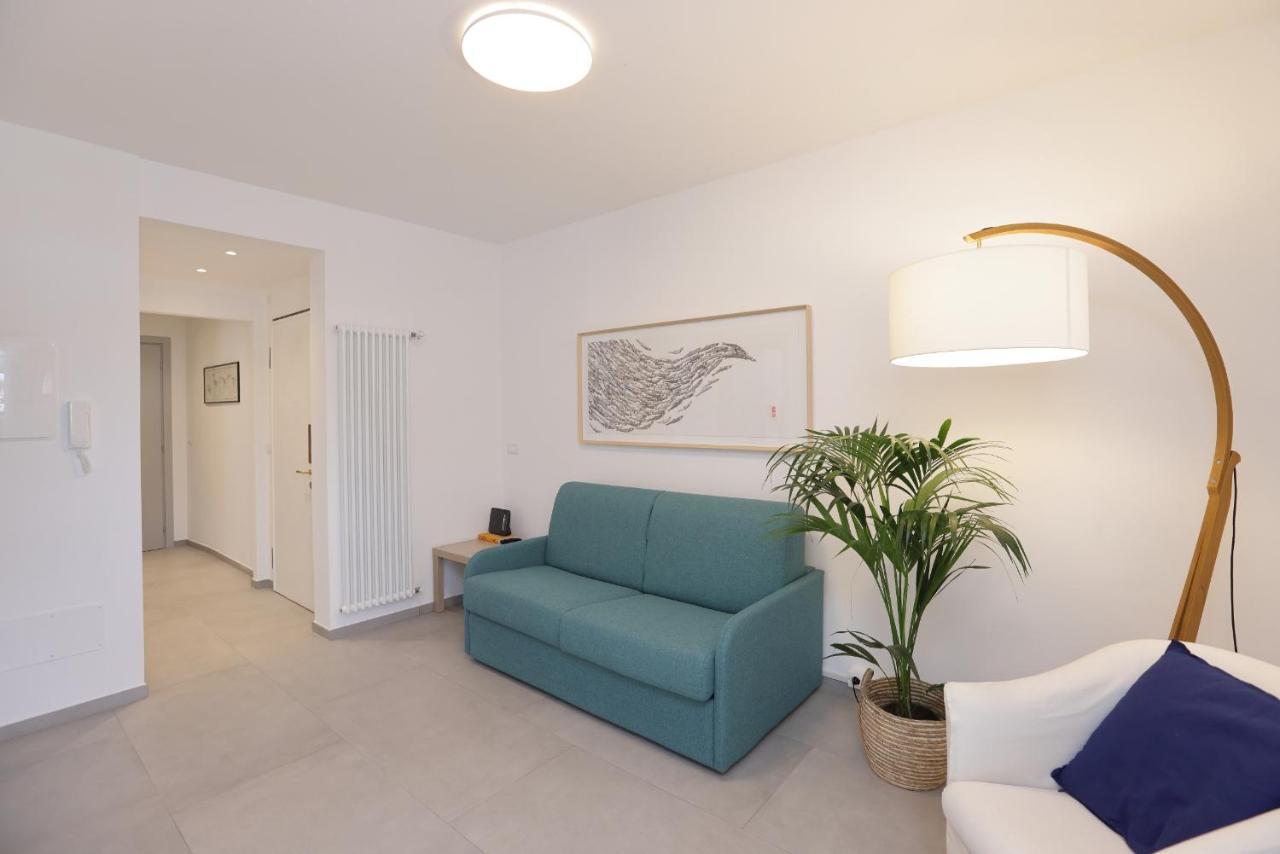 Adamaina - Sea View Apartment With Private Garage Sestri Levante Bagian luar foto