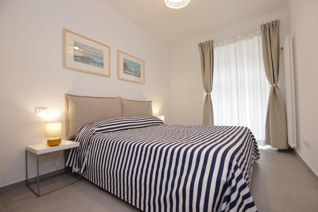 Adamaina - Sea View Apartment With Private Garage Sestri Levante Bagian luar foto