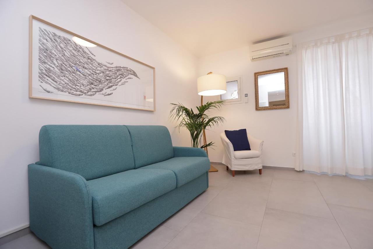 Adamaina - Sea View Apartment With Private Garage Sestri Levante Bagian luar foto