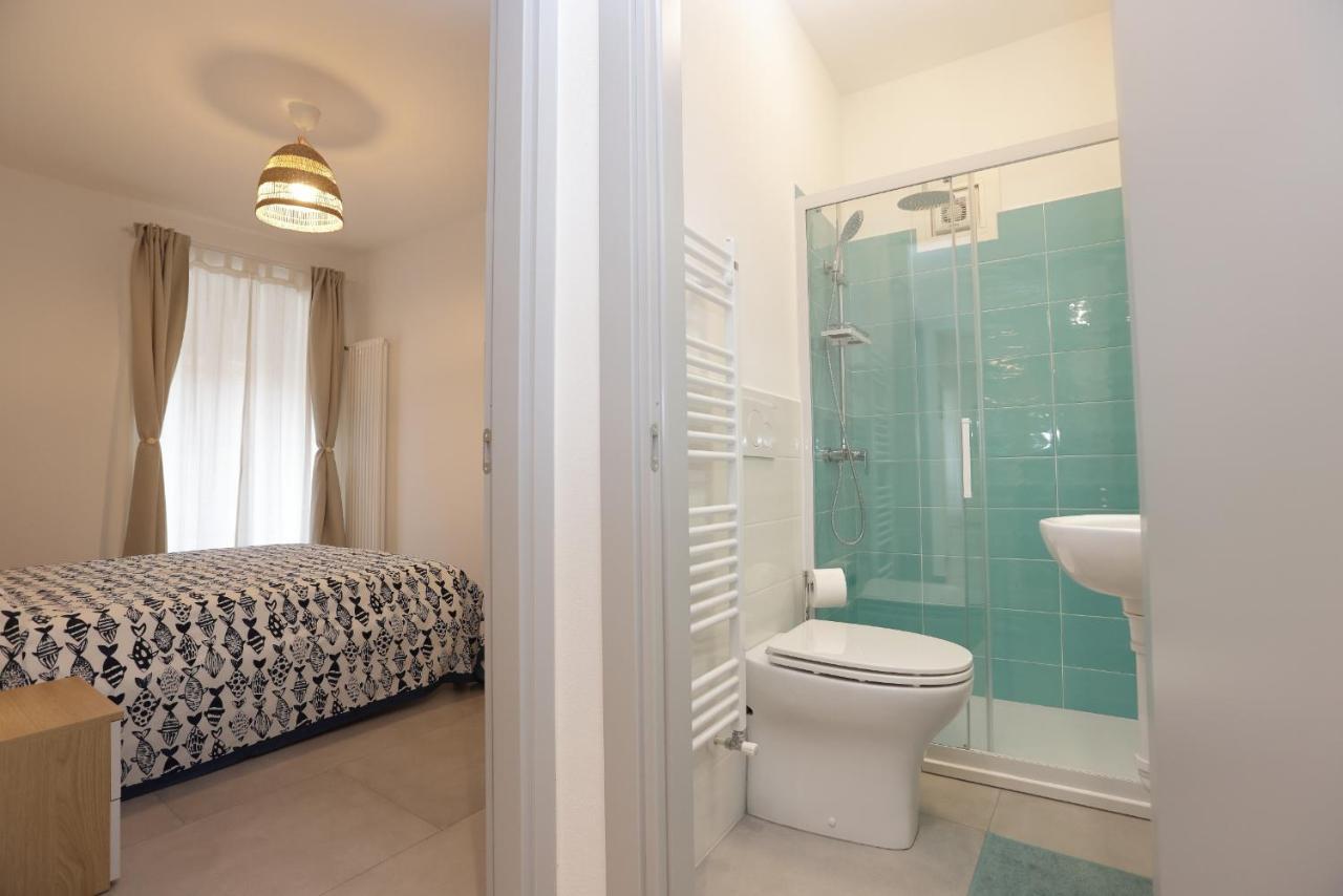 Adamaina - Sea View Apartment With Private Garage Sestri Levante Bagian luar foto