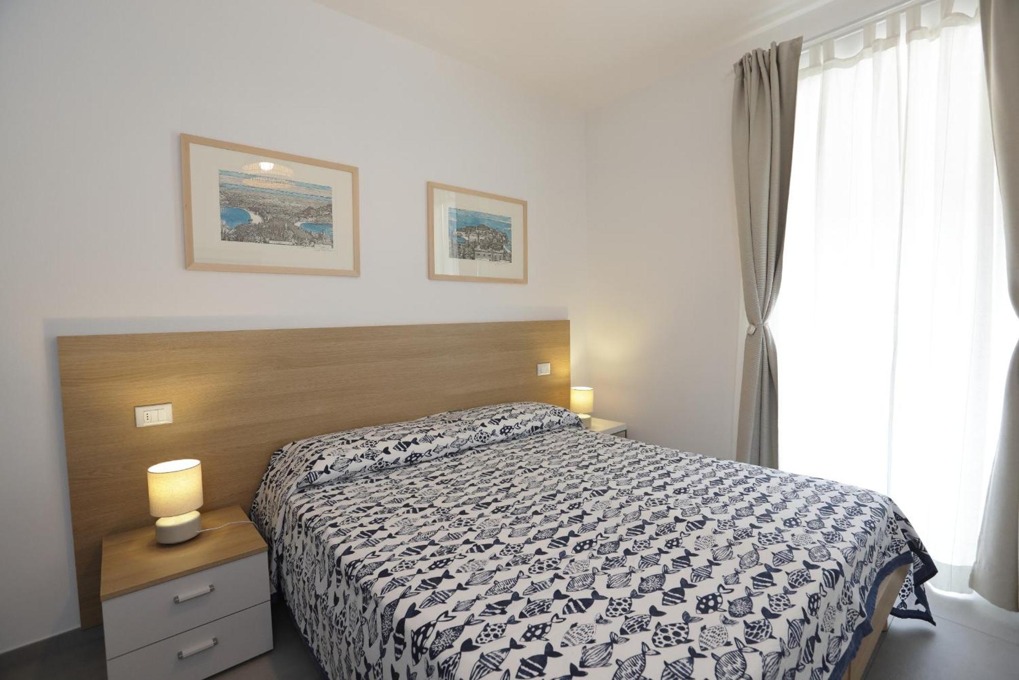 Adamaina - Sea View Apartment With Private Garage Sestri Levante Bagian luar foto